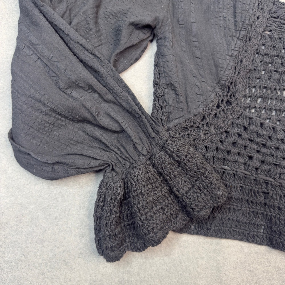 Free People Black Crochet Knit Long Sleeve Boho Crop Top Open Back Small - Picture 5 of 12